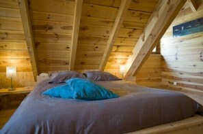 4 quartos, ferros/tábuas de passar roupa, Wi-Fi, roupa de cama