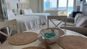 Iron/ironing board, free WiFi, bed sheets