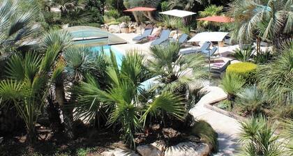 L'OASIS DE BOISSET: 5* VILLA, 3 min from Anduze, private SWIMMING POOL / SPA, 10/14 per