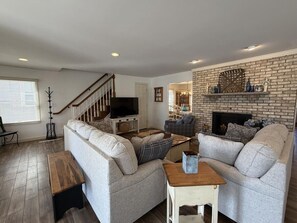 Smart TV, DVD player