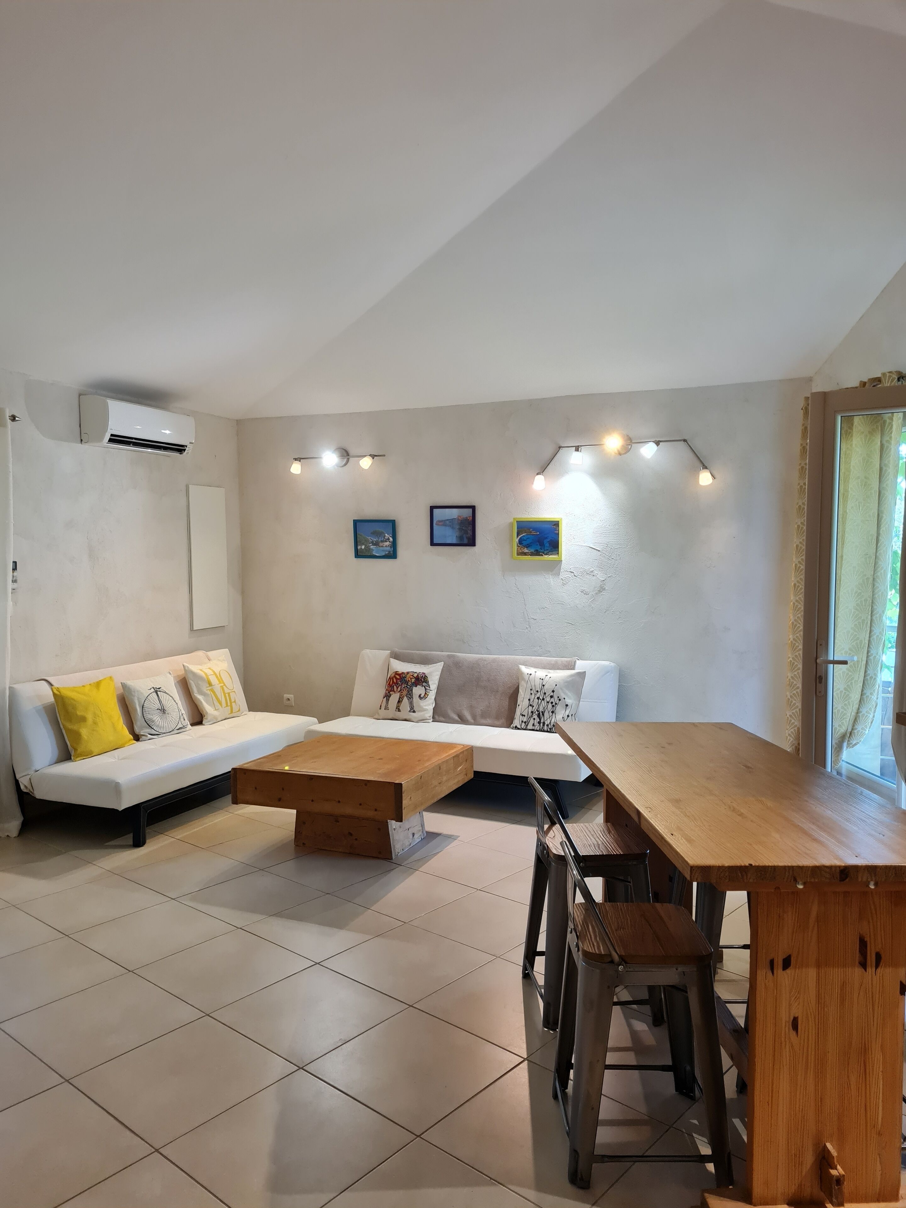 Charming residence and SPA, nestled in the maquis, in PORTO-VECCHIO