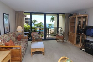 Smart TV, DVD player