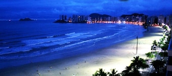PITANGUEIRAS - 20 metros da praia (1 suíte +1 quarto) Reformado - WiFi 250MB
