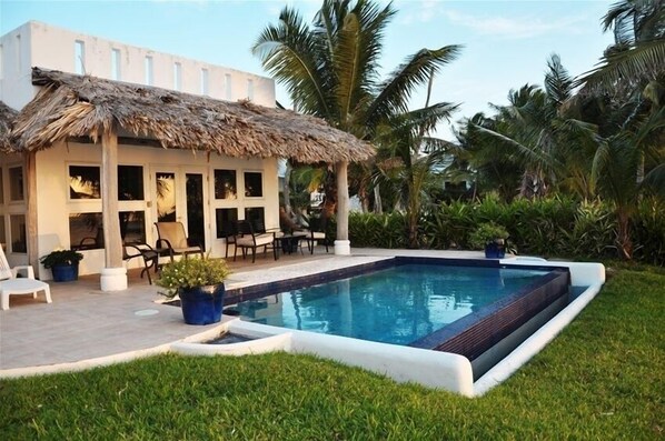 Alberca al aire libre 