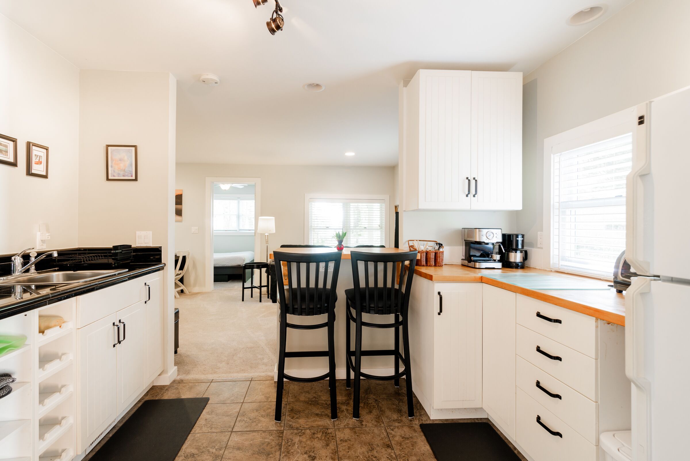 Guesthouse on Old Mission Peninsula, Pure Sand Beach, Sunsets, Wineries