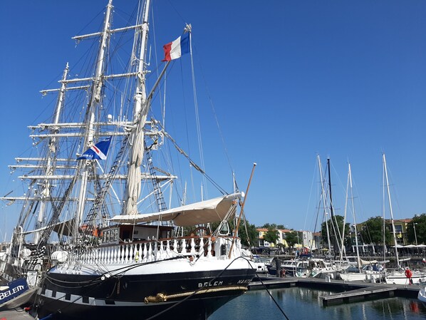 Marina/club náutico