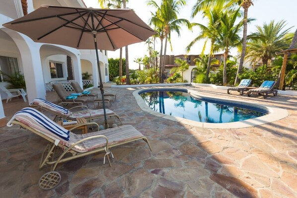 A heated pool - 4BR VILLA HEATED POOL IN GATED COMMUNITY (San Jose Del Cabo)