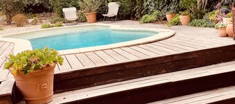 Ganska charmig villa, 4 personer, 2 sovrum, mycket tyst, renoverad år 2016