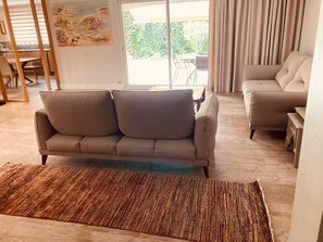 Smart TV, tenis de mesa y estéreo 