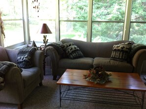 TV, fireplace, DVD player, ping pong