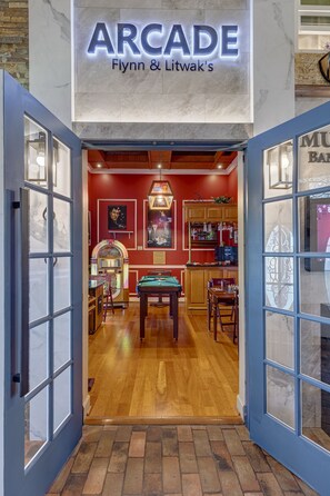 Interior - 62 Acre Private Island - Ultimate Fun AND Relaxation (Clermont)