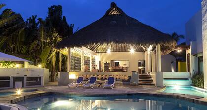 Casa De Los Sueños - Resort de lujo privado justo en el océano