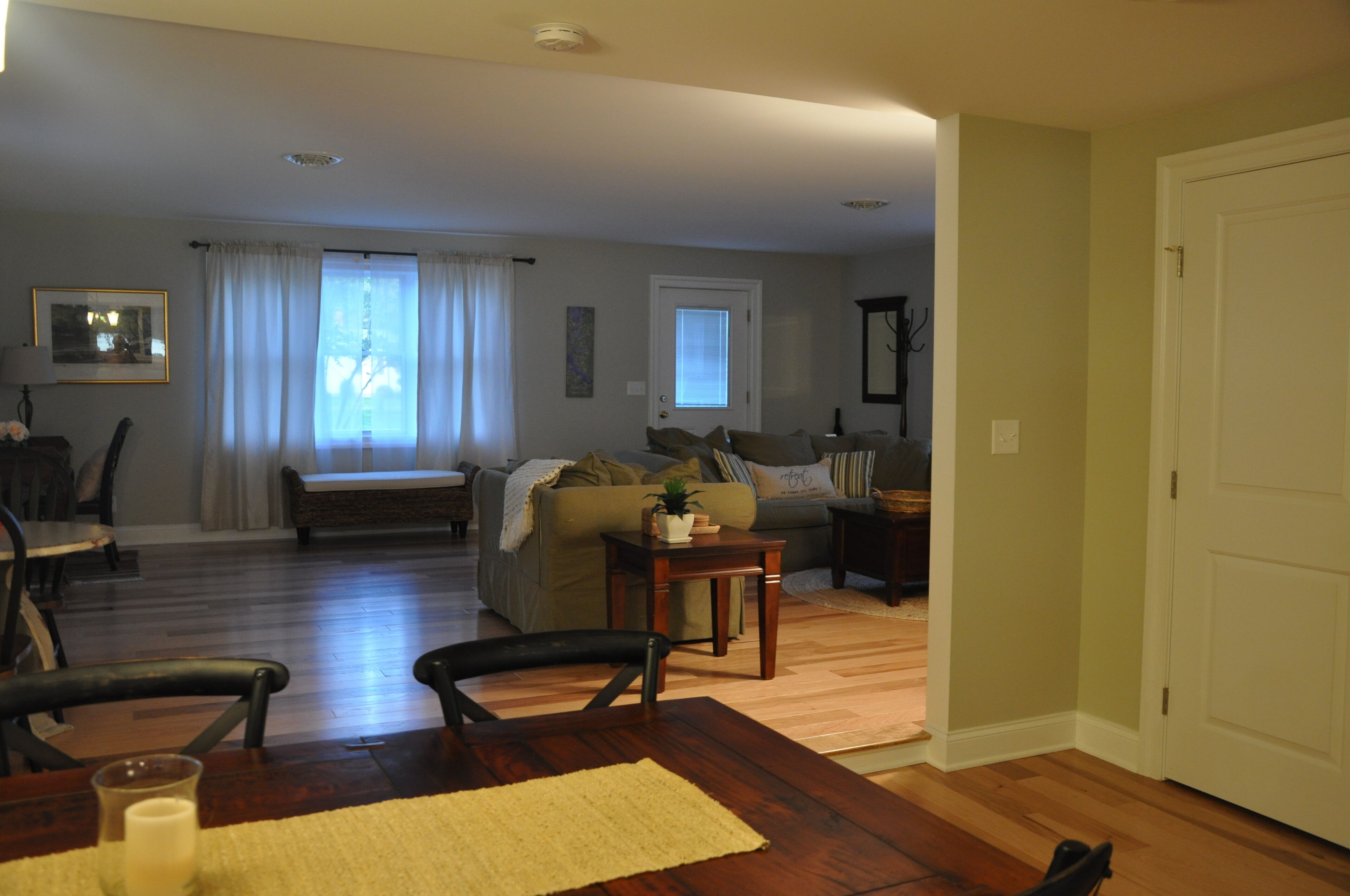 Charming Waterfront Cottage Outside St. Michaels Close to the Oaks