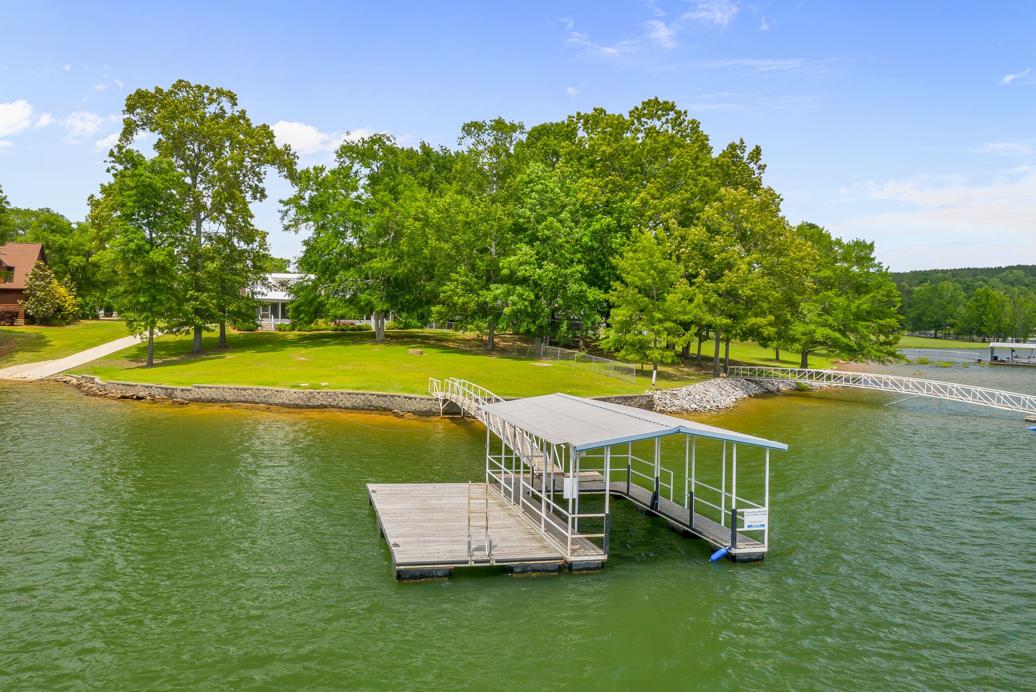 "KELLEY'S SOUTHERN COMFORT" - Boat launch on property.  Scenic views including Duncan Bridge!