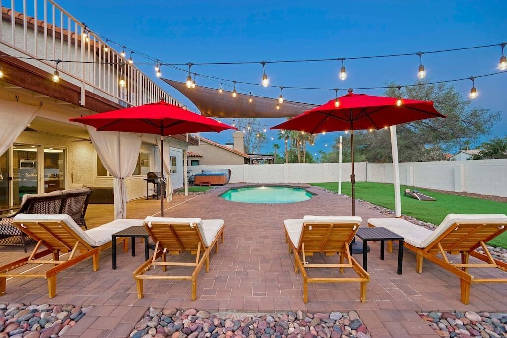 Cozy 4-BR home near Kierland with heated pool