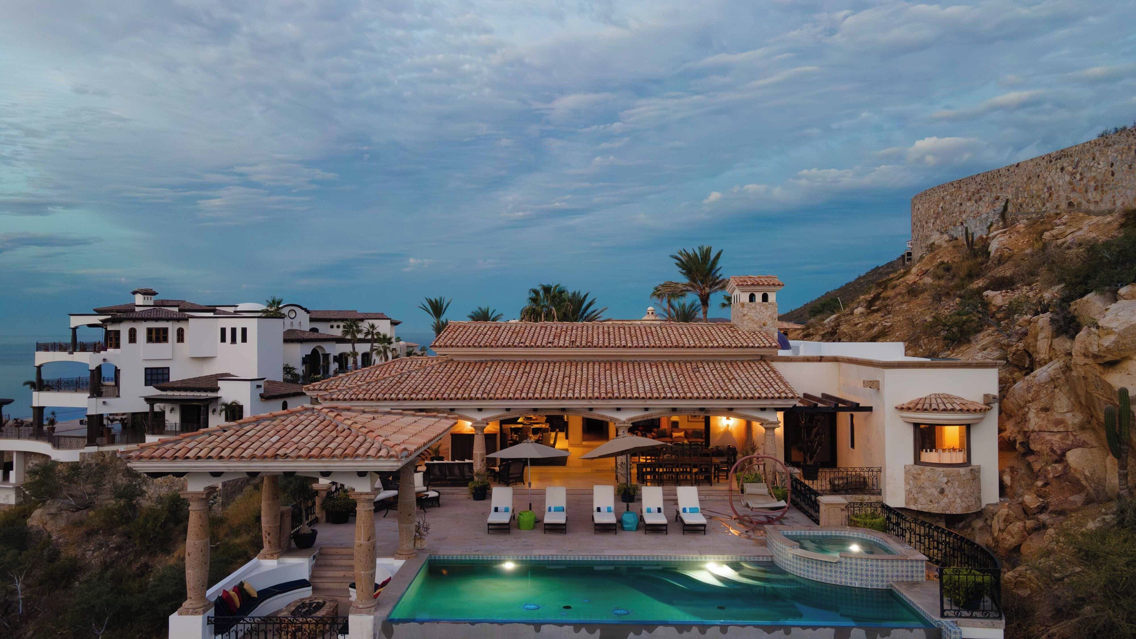 屋内プール、温水プール