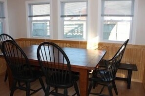 Dining - Amazing Falmouth Heights House Just Steps Away from Beach (Falmouth)