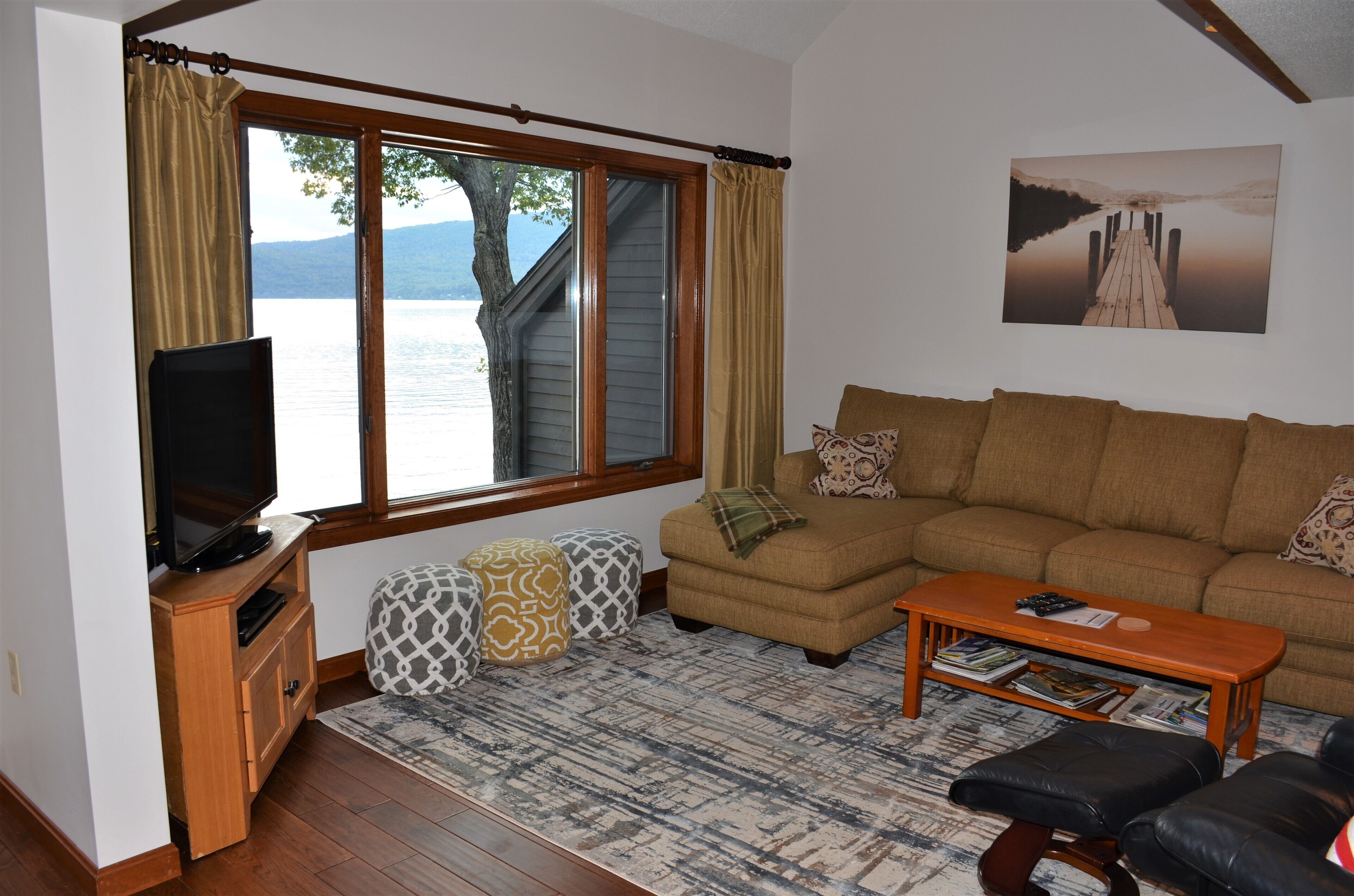Waterfront Renovated Townhouse Newfound Lake 2 Beaches Tennis Mooring 2 Kayaks