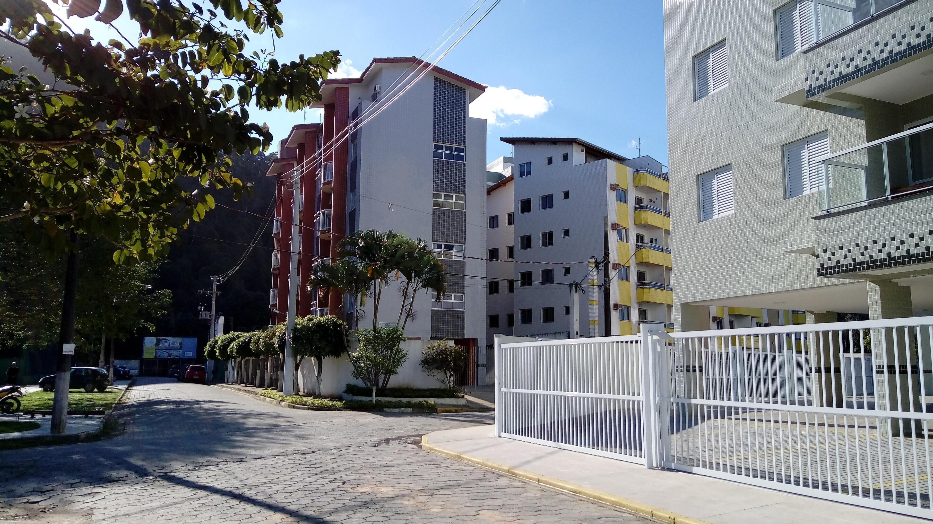 Apt 2 bed. being 1 suite for 6 people.