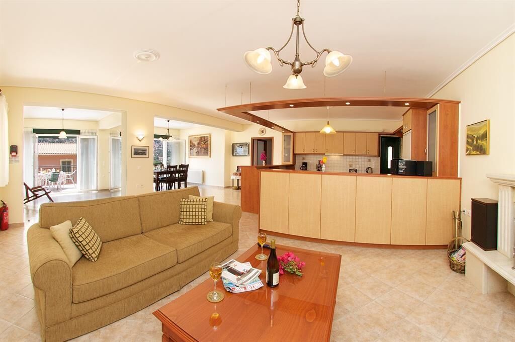 Faos Luxury 3 bedroom Apartment - 1st floor