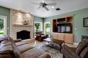 Flat-screen TV, fireplace, DVD player, table football