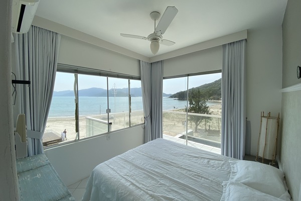 3 bedrooms, iron/ironing board, free WiFi, wheelchair access