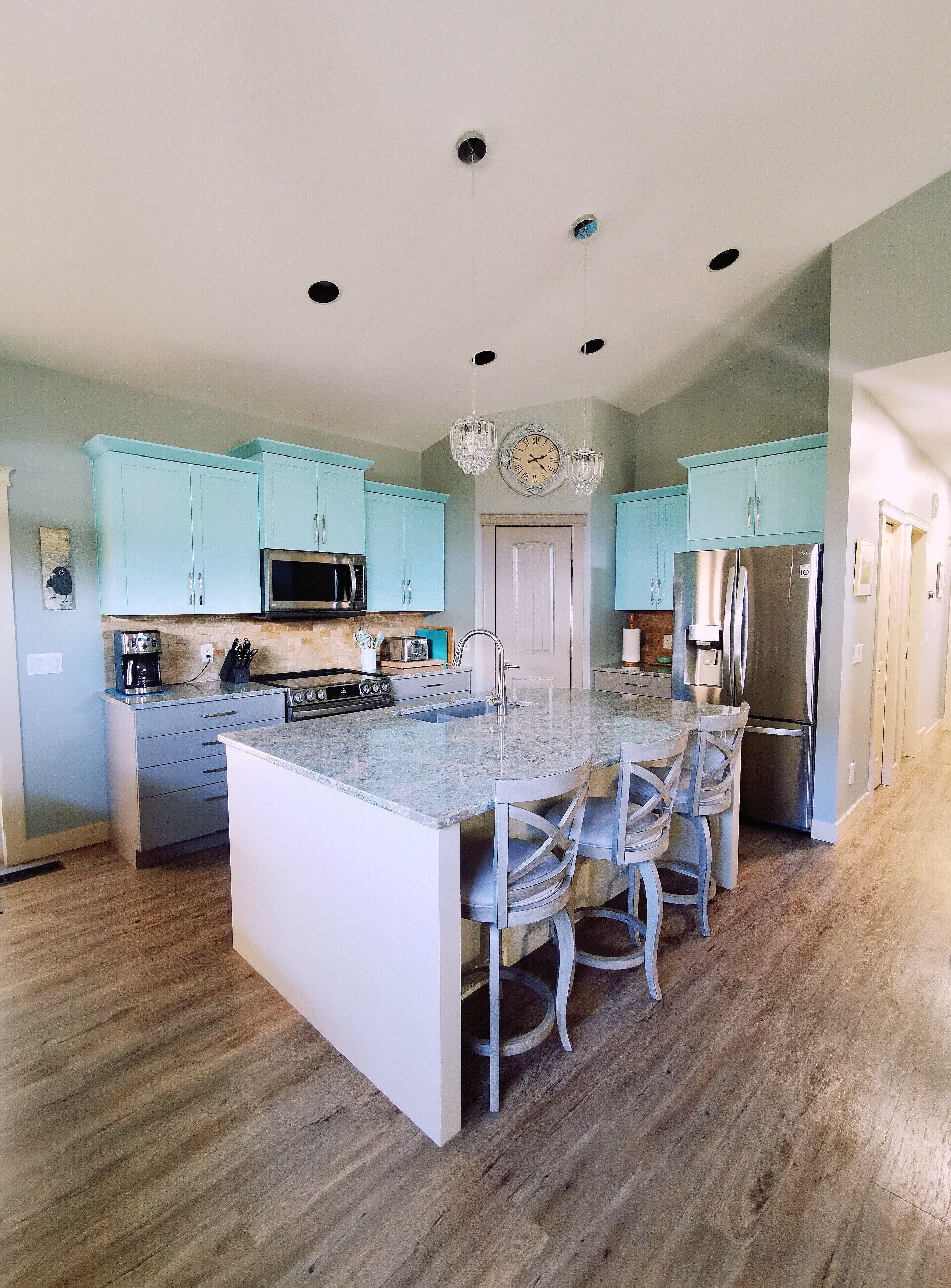 Only Minutes From Everything Kelowna Has To Offer!