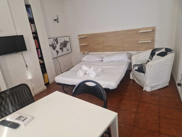 1 sovrum, strykjärn/strykbräda, wi-fi och sängkläder