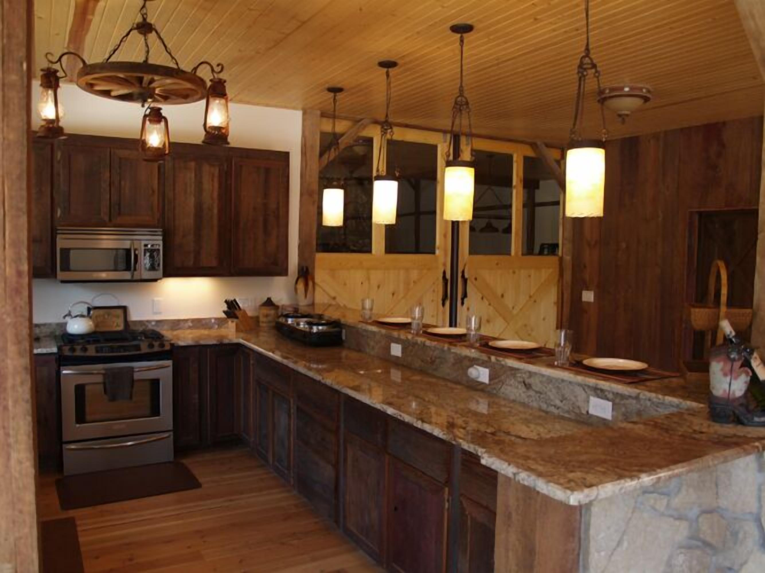 Exclusive Western Themed Retreat with 1000 Acres to Enjoy