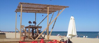 Stylish French renovated house with heated pool in historic Bize by river