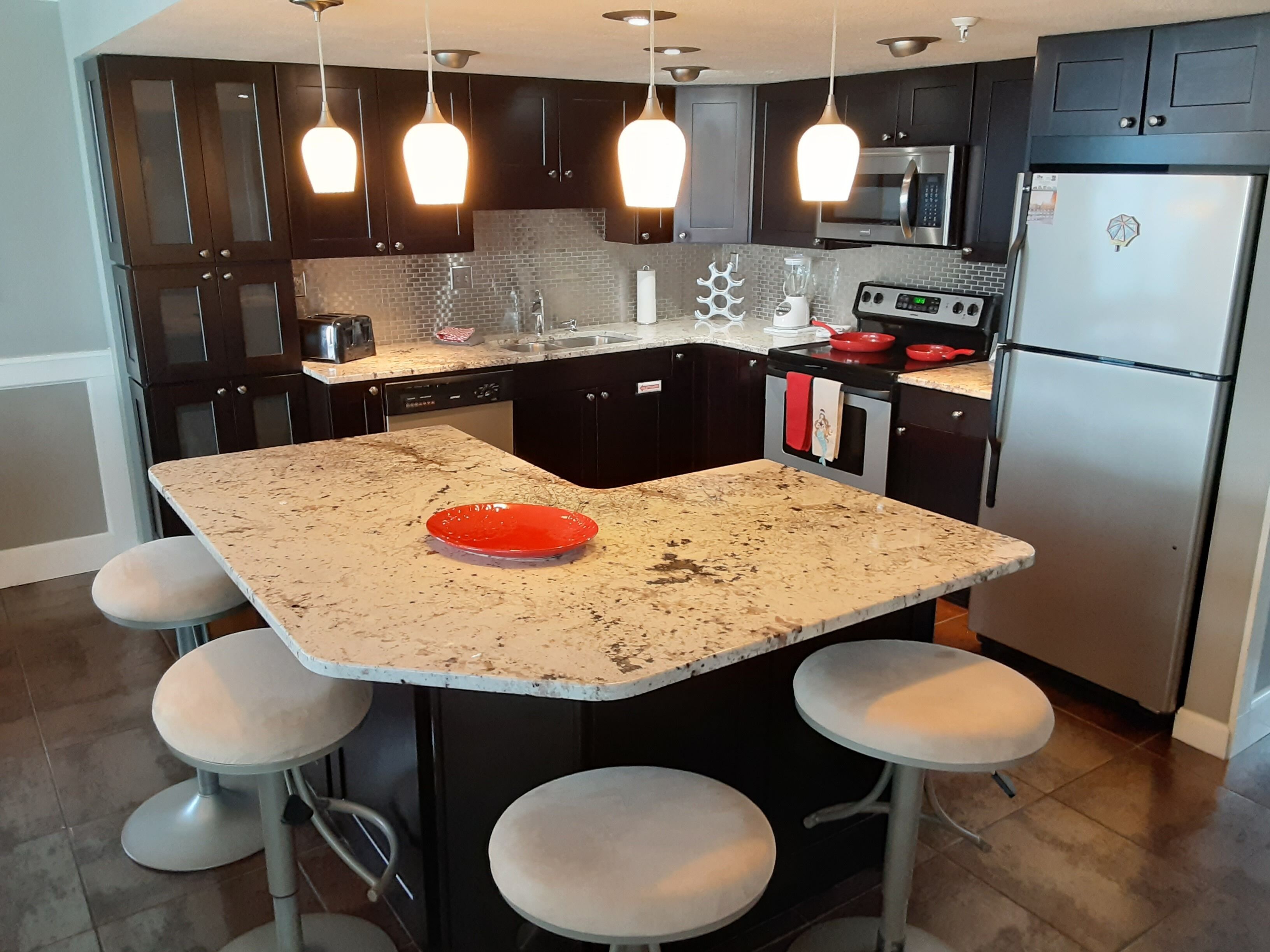 STUNNING SUNSETS 2BR Luxury Ocean Front Condo with Free seasonal beach service 
