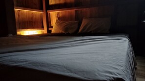 Deluxe Room, 1 King Bed - Mama Tia Family Homestay (Rinding Batu)
