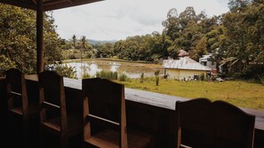 Terrace/patio - Mama Tia Family Homestay (Rinding Batu)