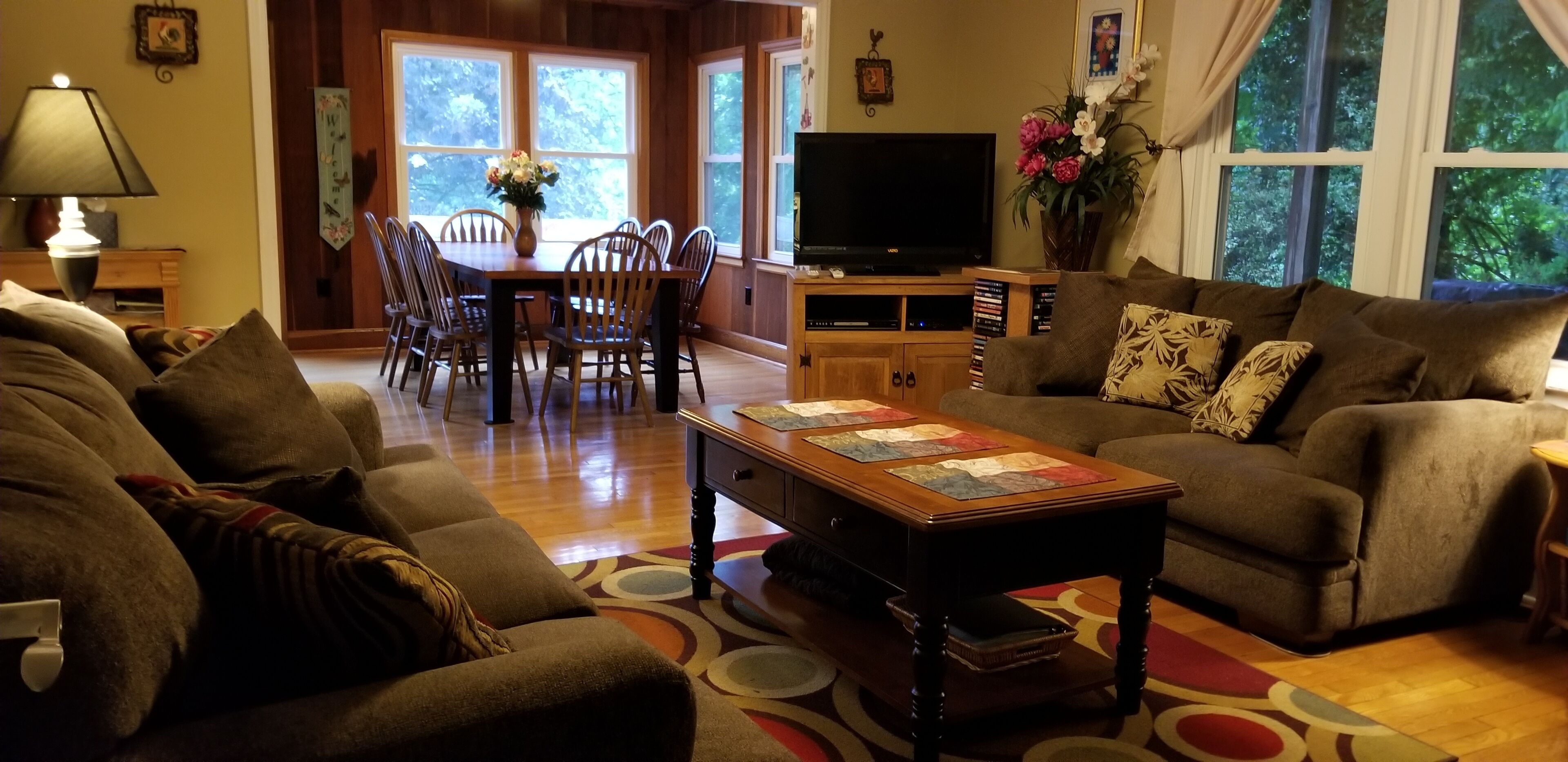 Chimney Rock Getaway minutes to Lake Lure Wi-Fi, Game Room, Pet friendly, Kids 

