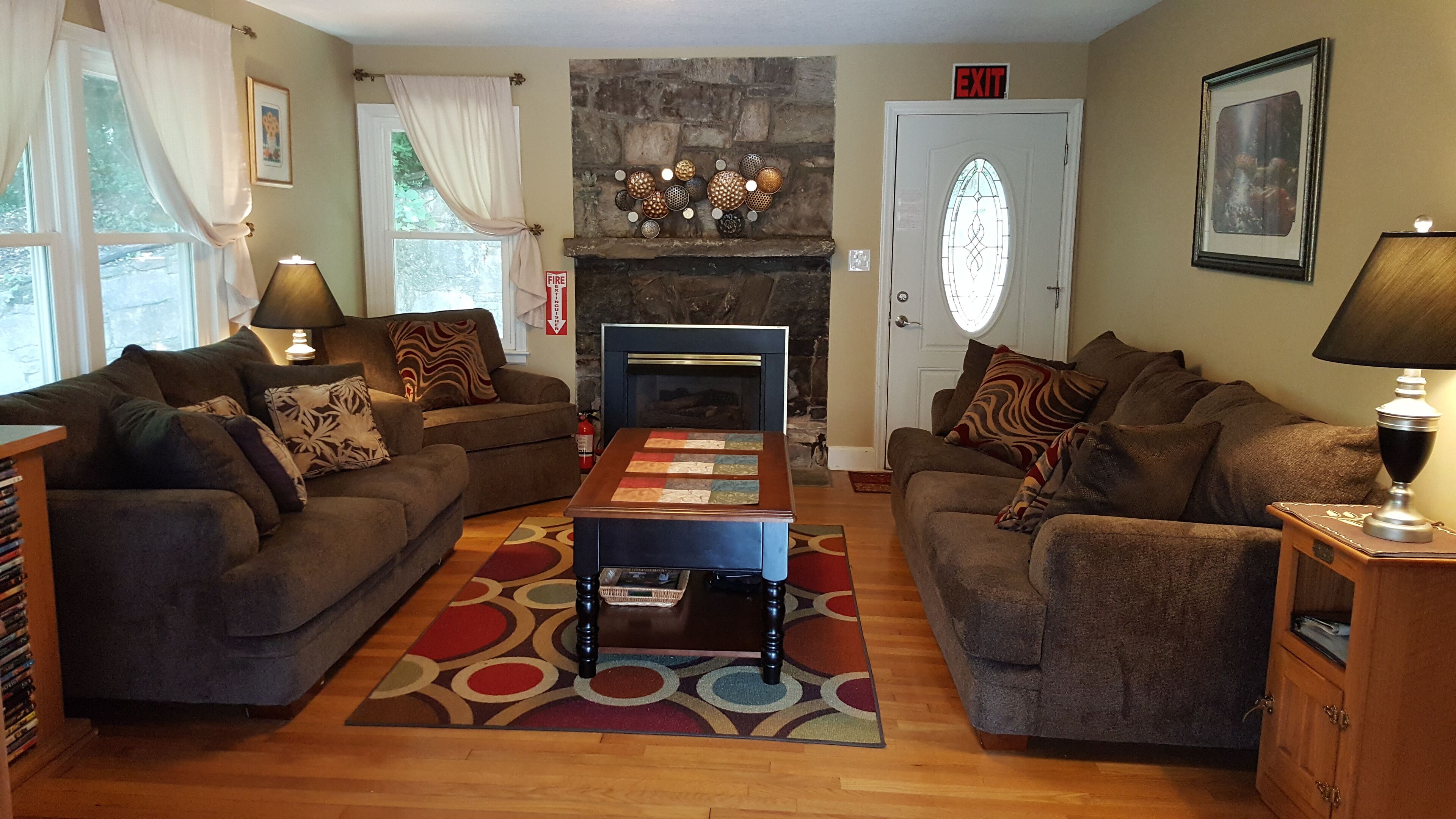 Chimney Rock Getaway minutes to Lake Lure Wi-Fi, Game Room, Pet friendly, Kids 
