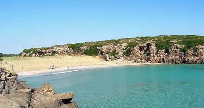 COUNTRY HOUSE IMMERSED IN A LEMONET 2 km from the sea and Noto - Wifi - climate