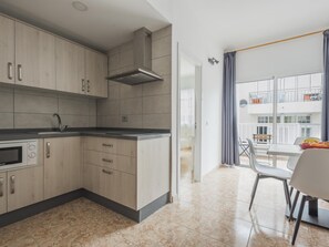Fridge, microwave, coffee/tea maker, toaster
