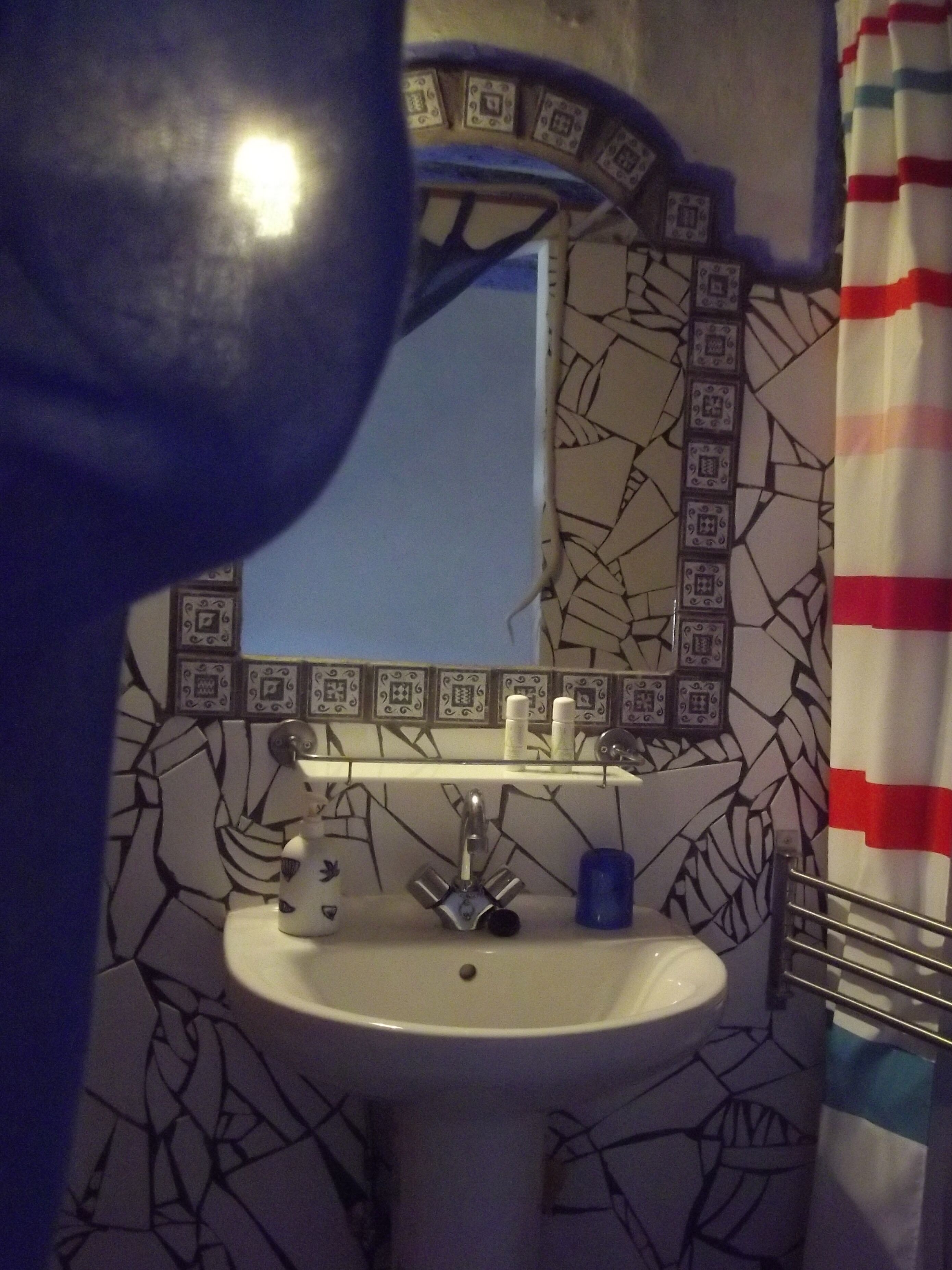 Old building, art and charm, at the foot of the Pyrenees, Ainsa (HU-21-004)