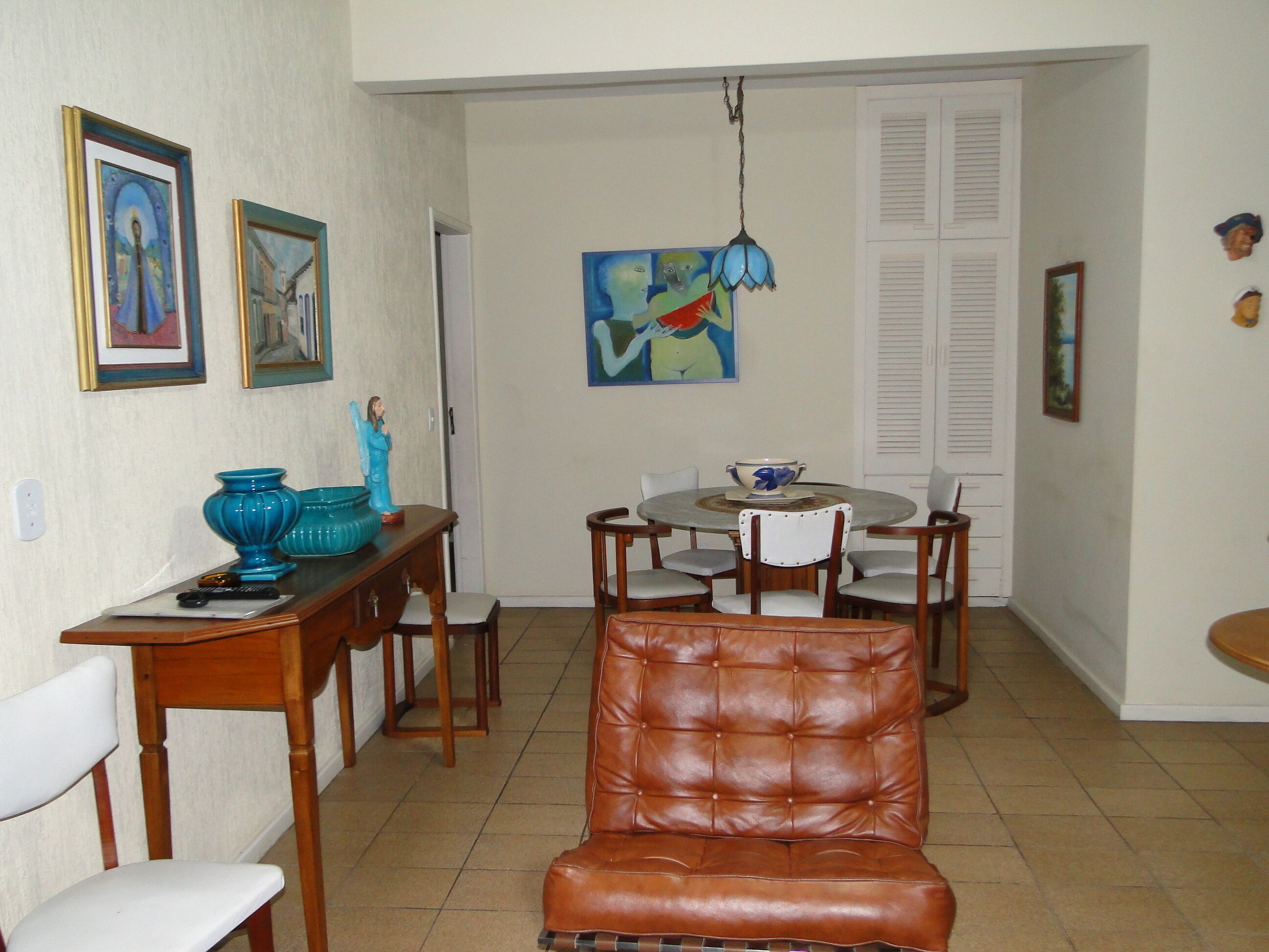 Ample 3 bedroom apt with well furnished balconies on Praia do Forte