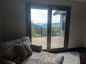 Smart TV, fireplace, video games, DVD player - Not Your Typical Mountain Cabin - Must See Sunsets (Somerset)
