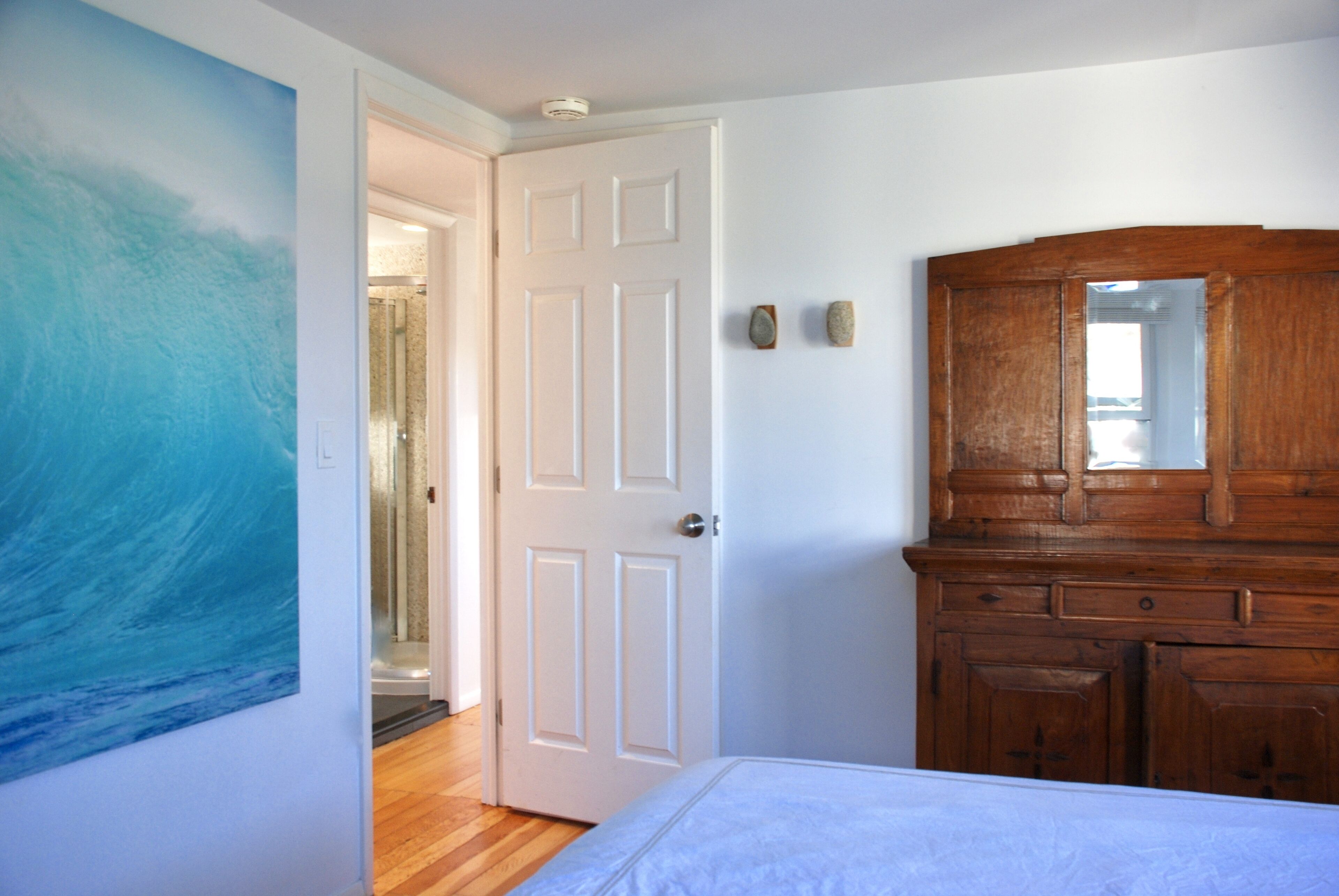 Hampton Waterfront Beach Home With Dock