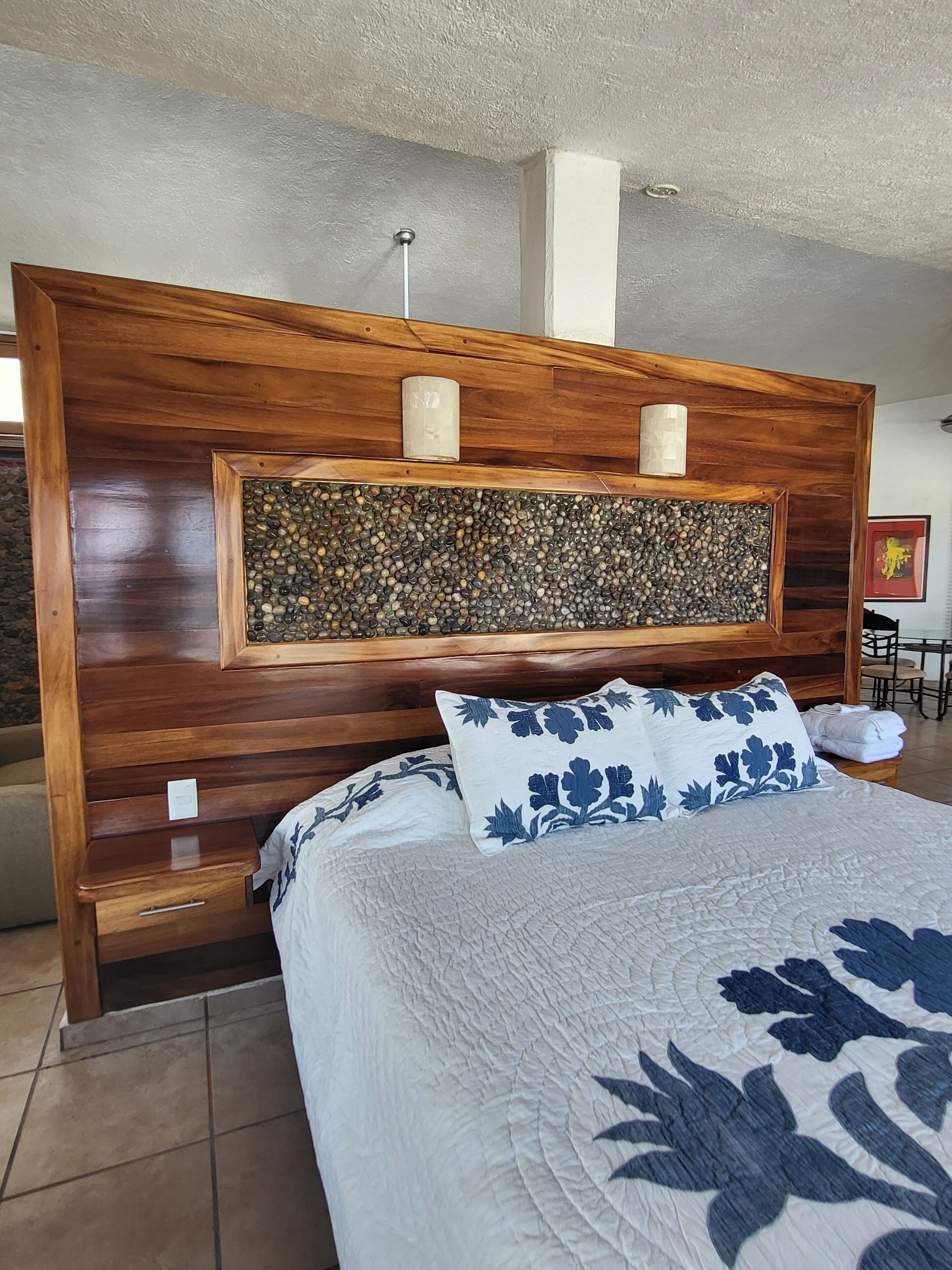 Best Ocean Views in Manzanillo 180 degree view from king size bed all amenities