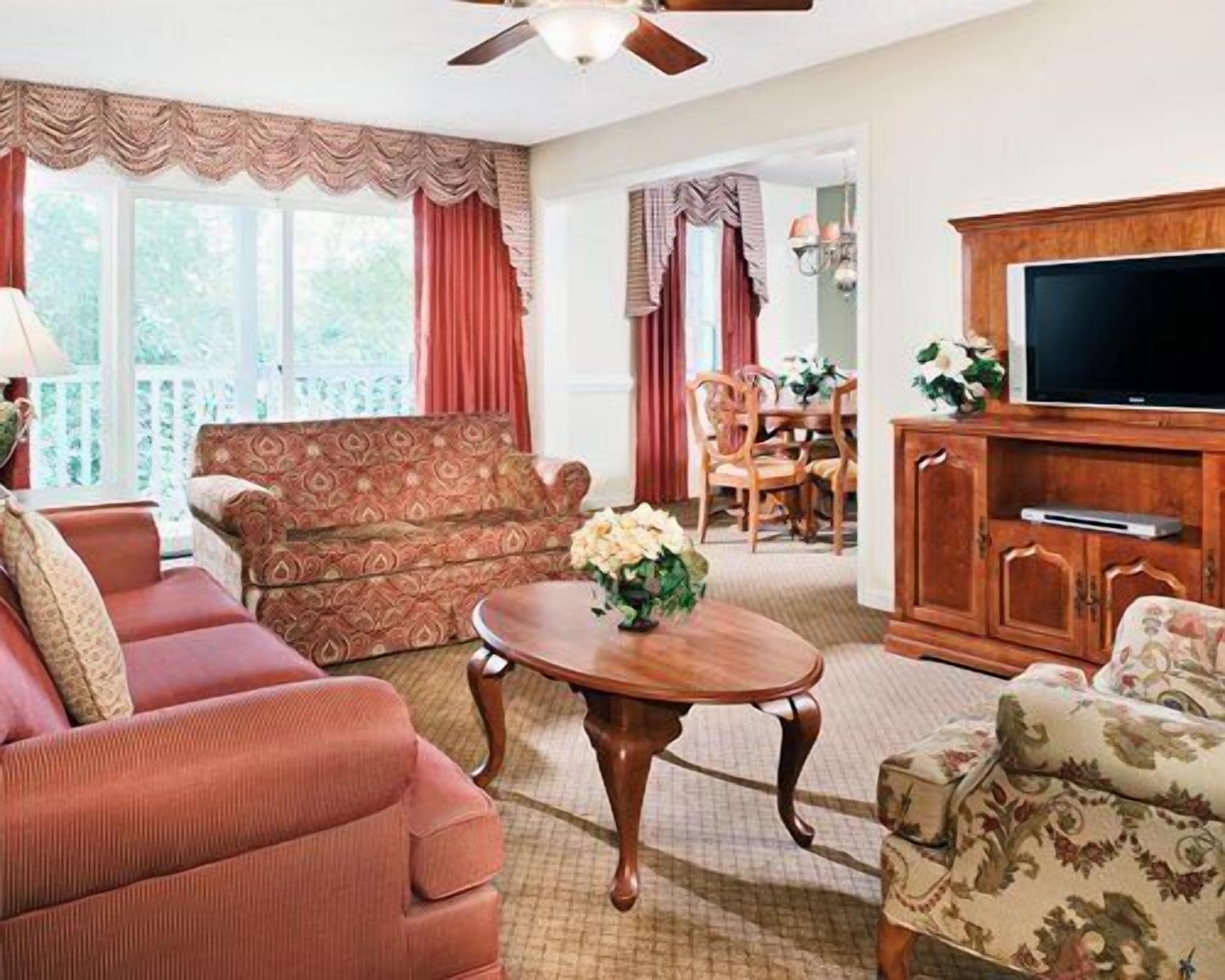 Family Fun in Williamsburg 3 Bedroom Condo