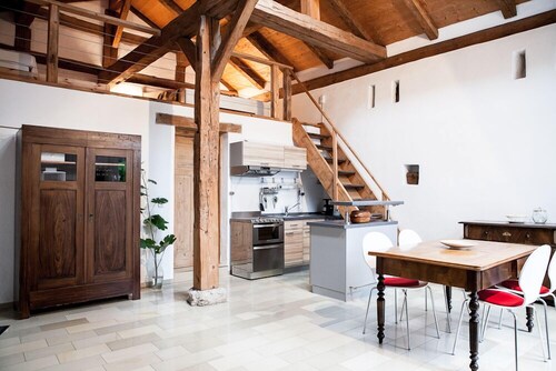 Apartment/Studio (ausgebaute Scheune, 40 qm) mit Galerie