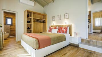 2 slaapkamers, een kluis op de kamer, een bureau