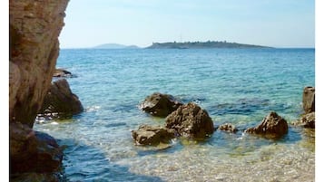 Sun-loungers