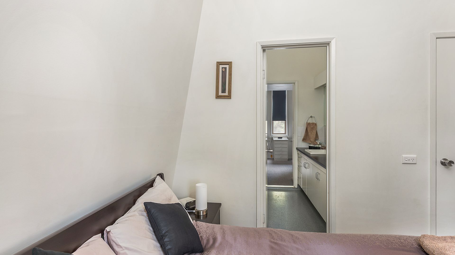 Bay Retreat Port Arthur - tranquil waterfront house — image 12