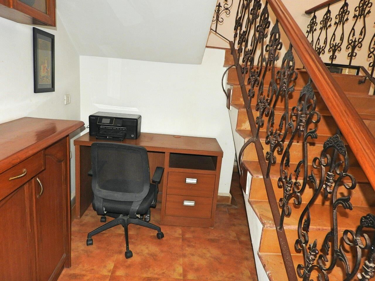  Beach & basic shopping15 min. walk,swimpool in season, garden, cook on request