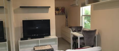 Smart TV, Netflix, servizi in streaming