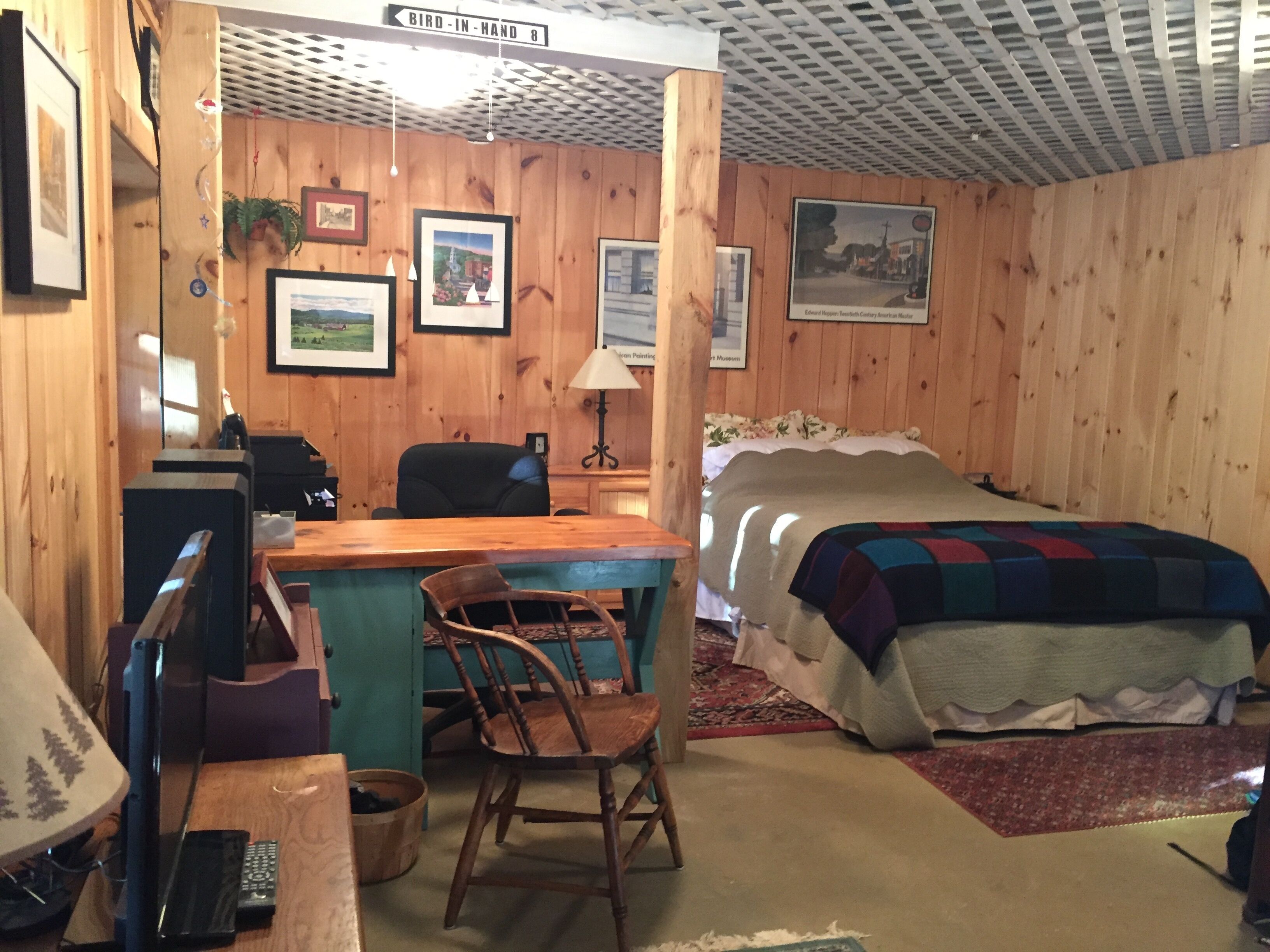 Private Green Mountain get-away with pond in Ripton*